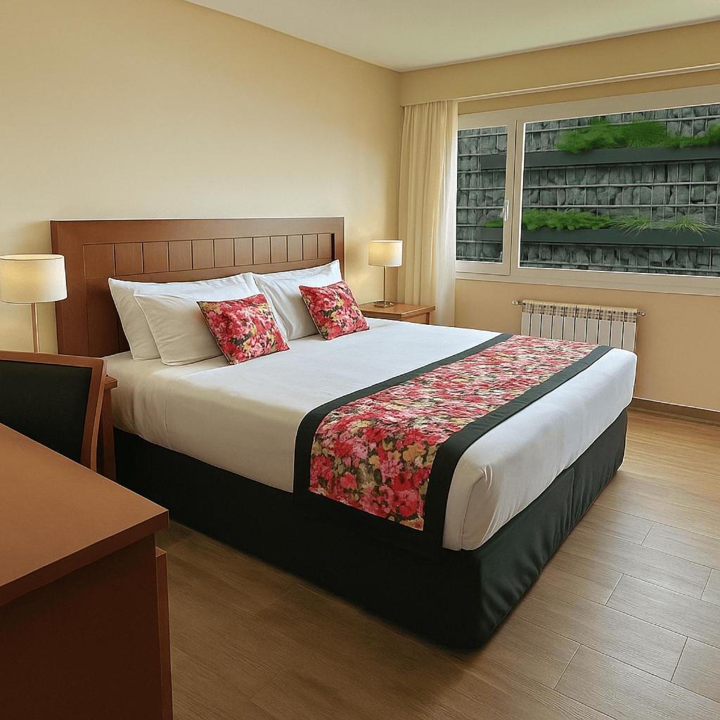 Huinid Pioneros Hotel San Carlos de Bariloche Room photo